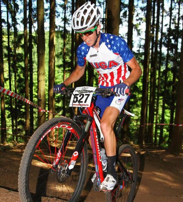 Lucas Newcomb (Whole Athlete/Specialized)
