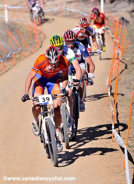 Jelmer Pietersma (Netherlands) leading a chase group.