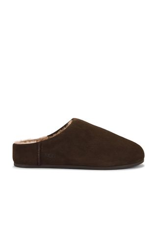 6Rd9BcNT64HxhB77cRHXV7-320-80 كانت سيلينا غوميز ترتدي 2025 It Uggs في رحلة البكالوريوس
