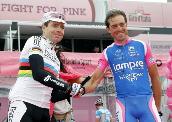 Cadel Evans (BMC Racing Team) and Daniele Richi (Lampre-Farnese Vini) settled their differences after their dramatic disagreement at the end of stage 12