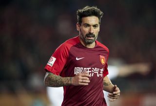 Ezequiel Lavezzi in action for Chinese Super League side Hebei China Fortune against Changchun Yatai in April 2018.