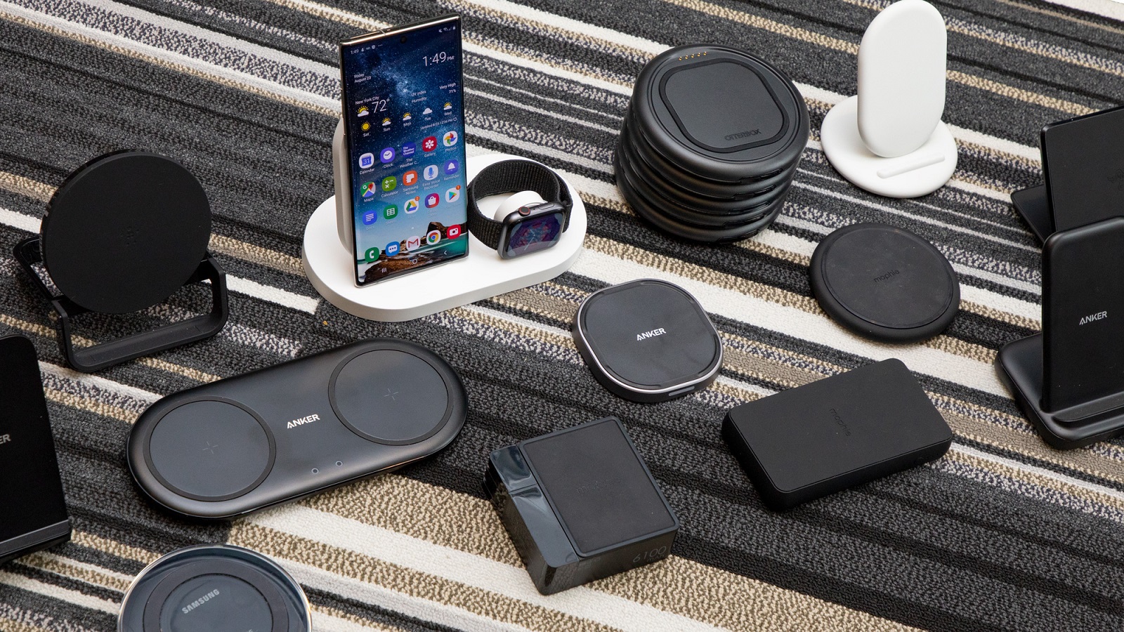 Best Wireless Chargers 21 How To Charge Up Your Iphone Or Android Without Wires Techradar