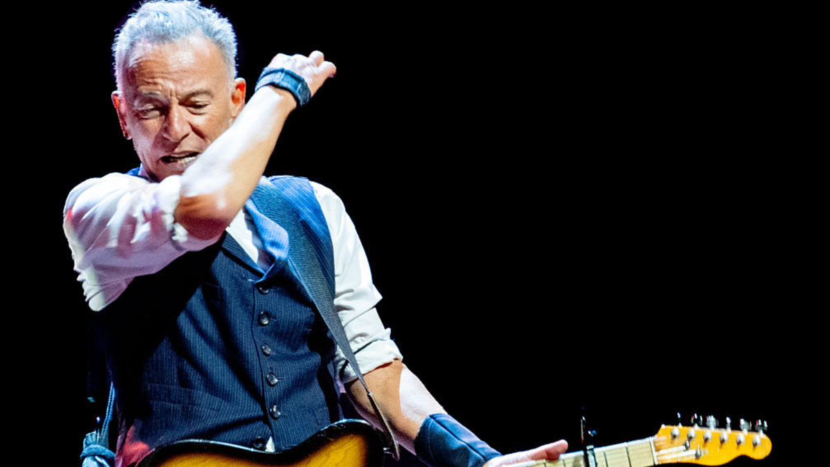 American Federation of Musicians wades into Bruce Springsteen's war of  words with Donald Trump | Louder
