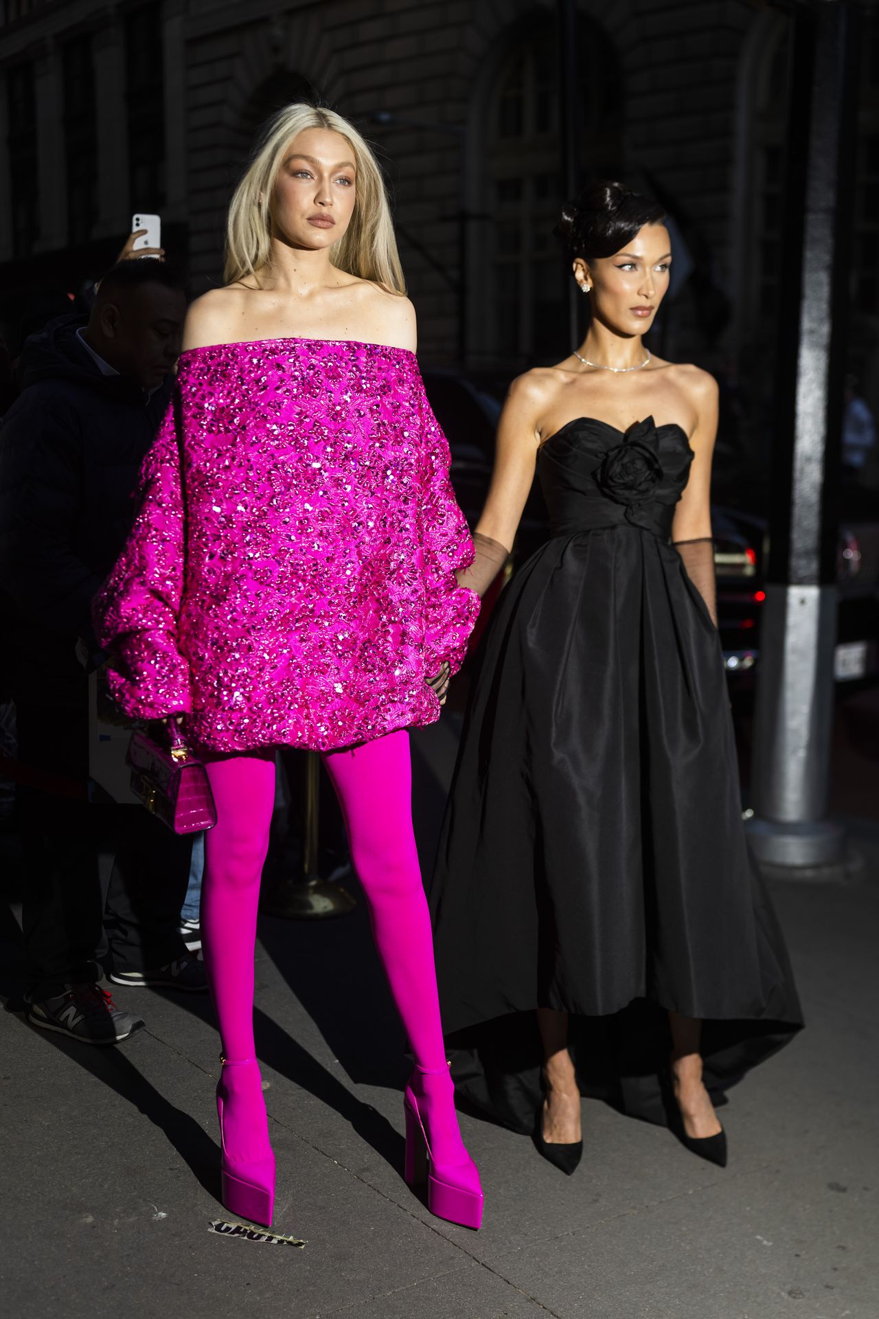 Gigi and Bella Hadid Attend Alana Hadid's Wedding in Matching ...