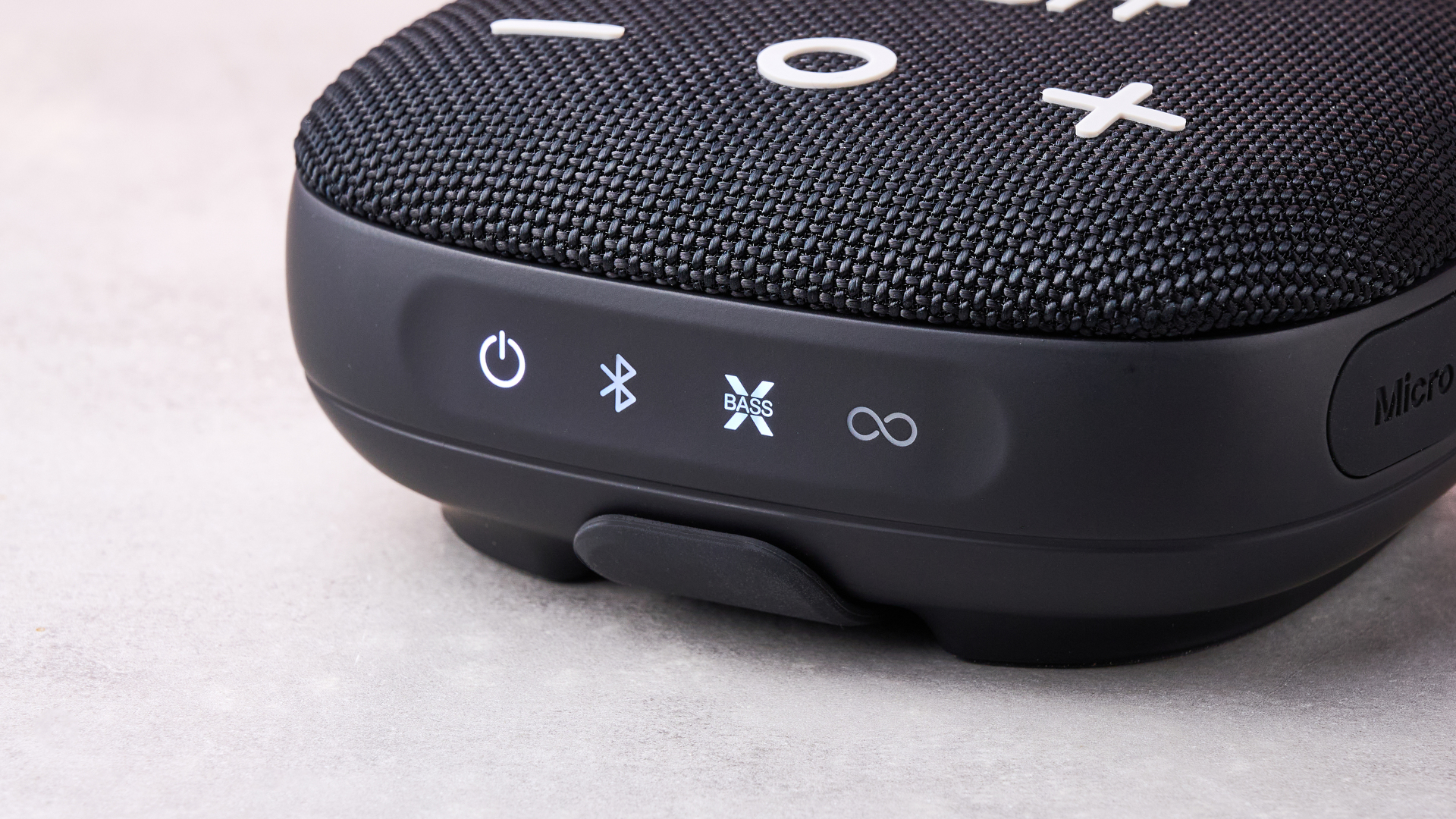 A closeup of the buttons along the top surface of the Tribit Stormbox Micro 3.