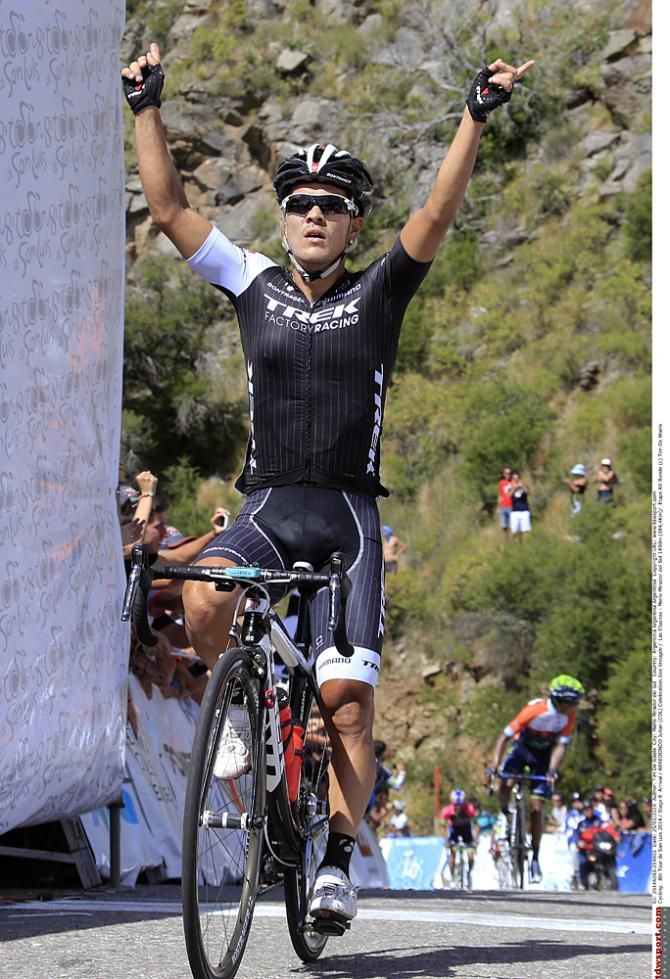 Julian Arredondo (Trek) wins stage 6