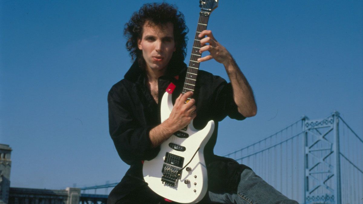 Photo of Joe Satriani