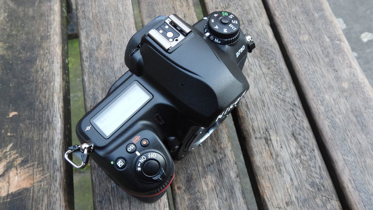 Nikon D780