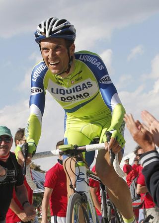 Ivan Basso (Liquigas) lost a bit of time on Evans but is now second on GC.