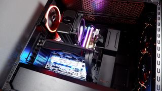 A gaming PC build using the Be Quiet Shadow Base 800 FX chassis, an Intel Core Ultra CPU and an RX 7900 XT GPU.