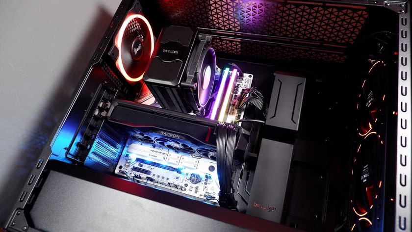 A gaming PC build using the Be Quiet Shadow Base 800 FX chassis, an Intel Core Ultra CPU and an RX 7900 XT GPU.