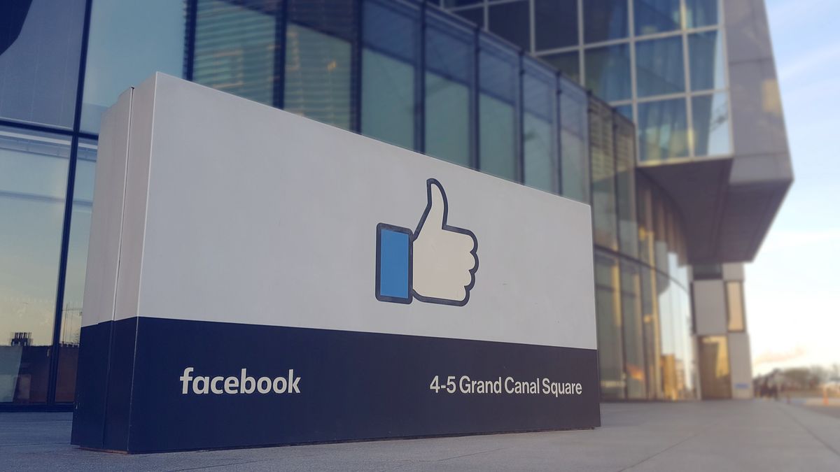 Facebook&amp;#039;s Irish headquarters at 4-5 Grand Canal Square in Dublin