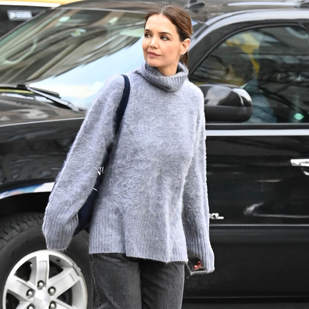 Katie Holmes Just Wore a £79 Version of the Specific Shoe Trend French Women Revisit Each Spring