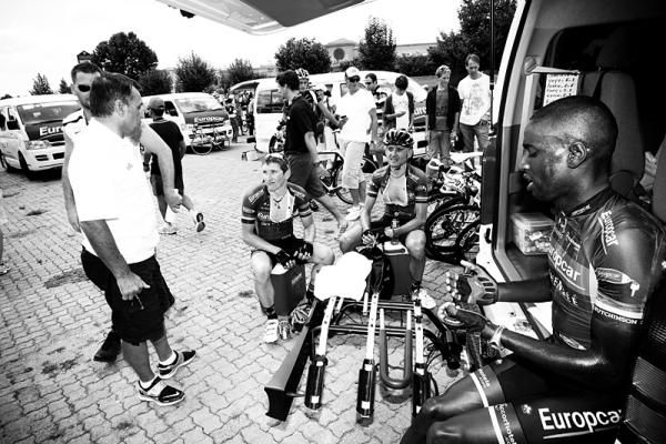 Europcar discusses Anthony Charteau's crash