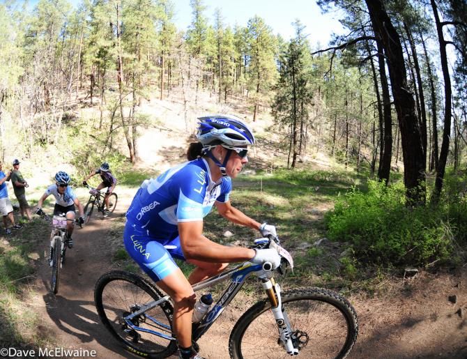 Katerina Nash (Luna Pro Team) leading Chloe Woodruff and Kelli Emmett early in the race