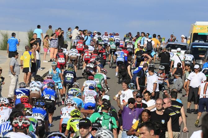 The chaos after the finish line in San Luis