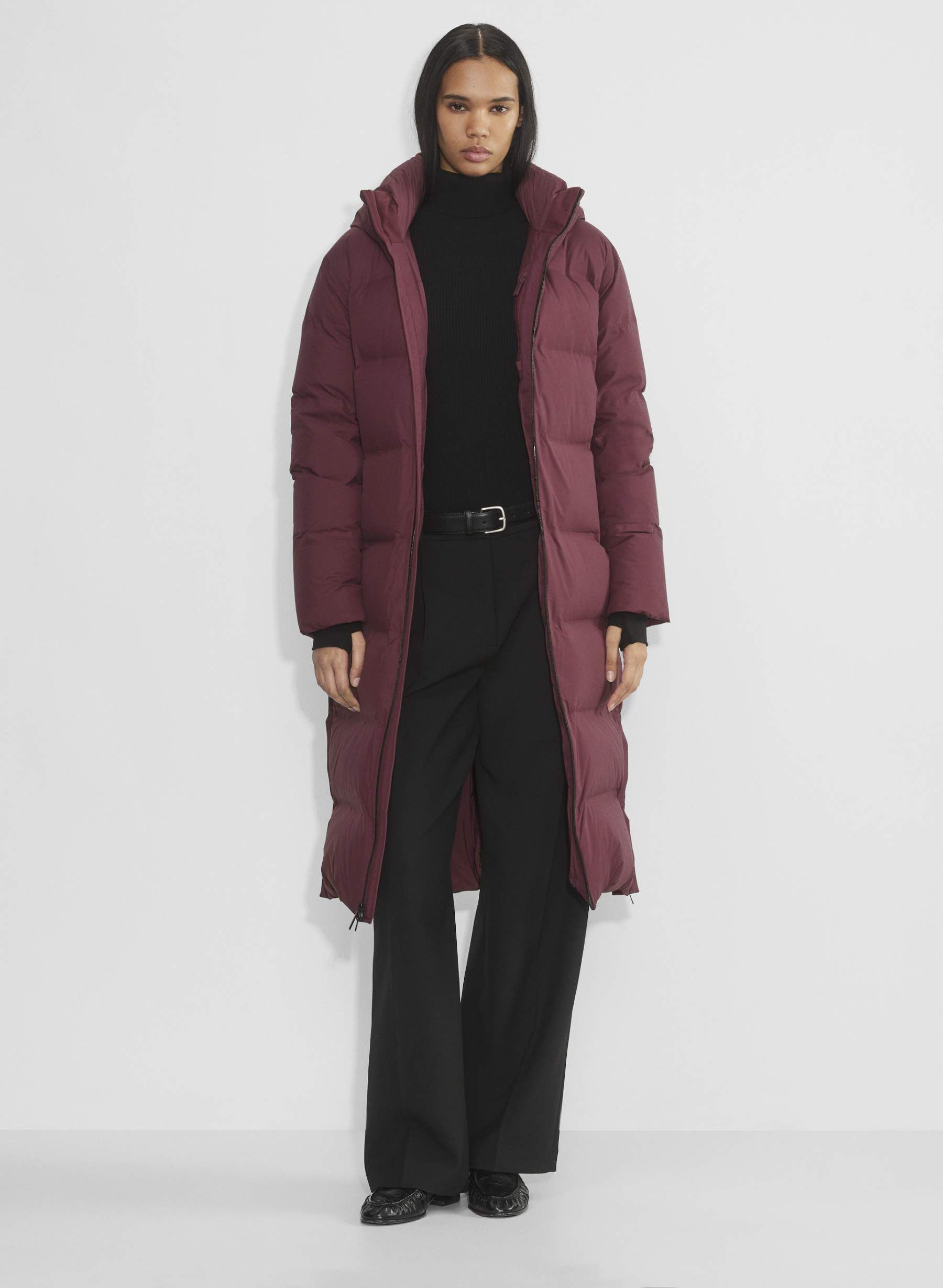 Aritzia, Long Puffer Jacket Coat