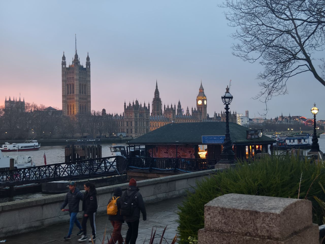 A camera sample taken on the Vivo X100 Pro