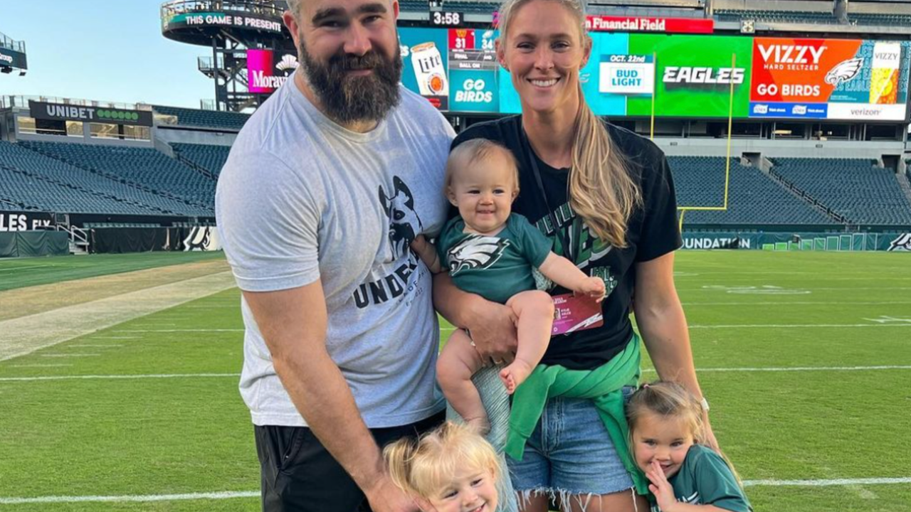 Jason and Kylie Kelce with their children