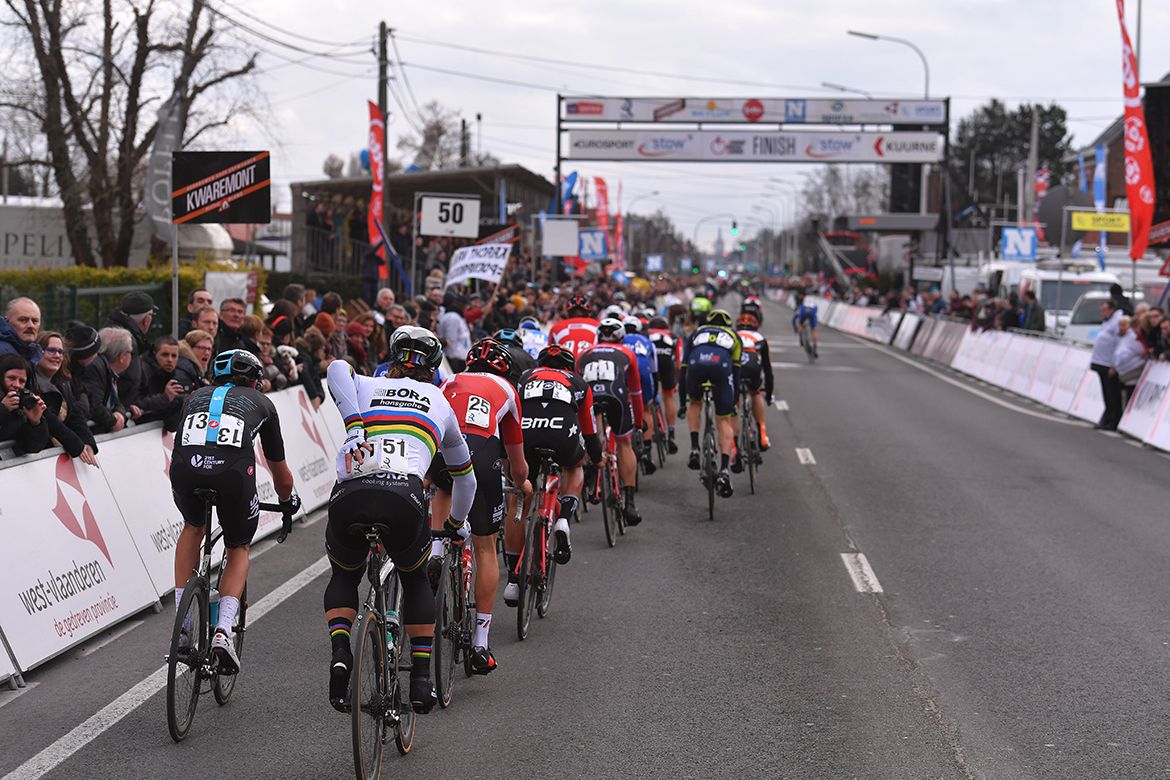 Passing through the start-finish line at Kuurne-Brussel-Kuurne