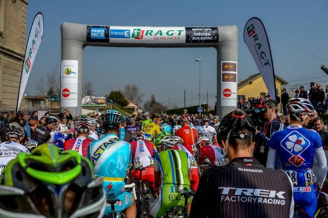 The Paris-Nice peloton awaits the start of stage 5 in Cr&egrave;che-sur-Sa&ocirc;ne