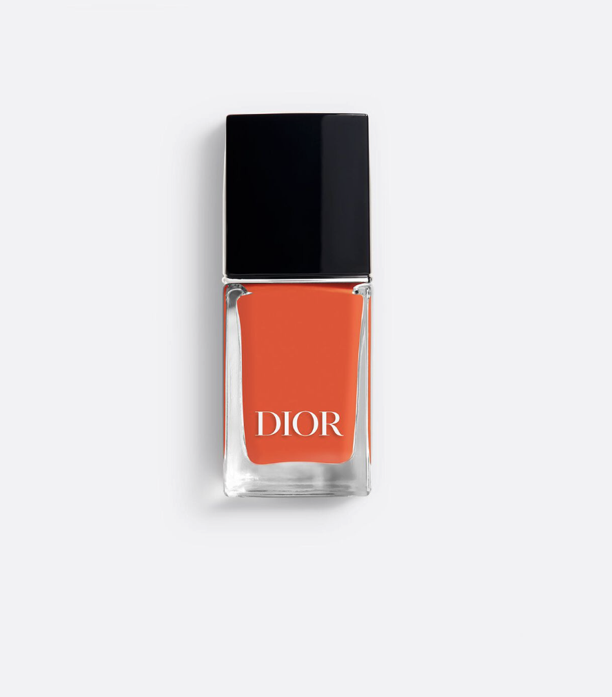 Dior Vernis in 648 Mirage nail polish in best nail looks