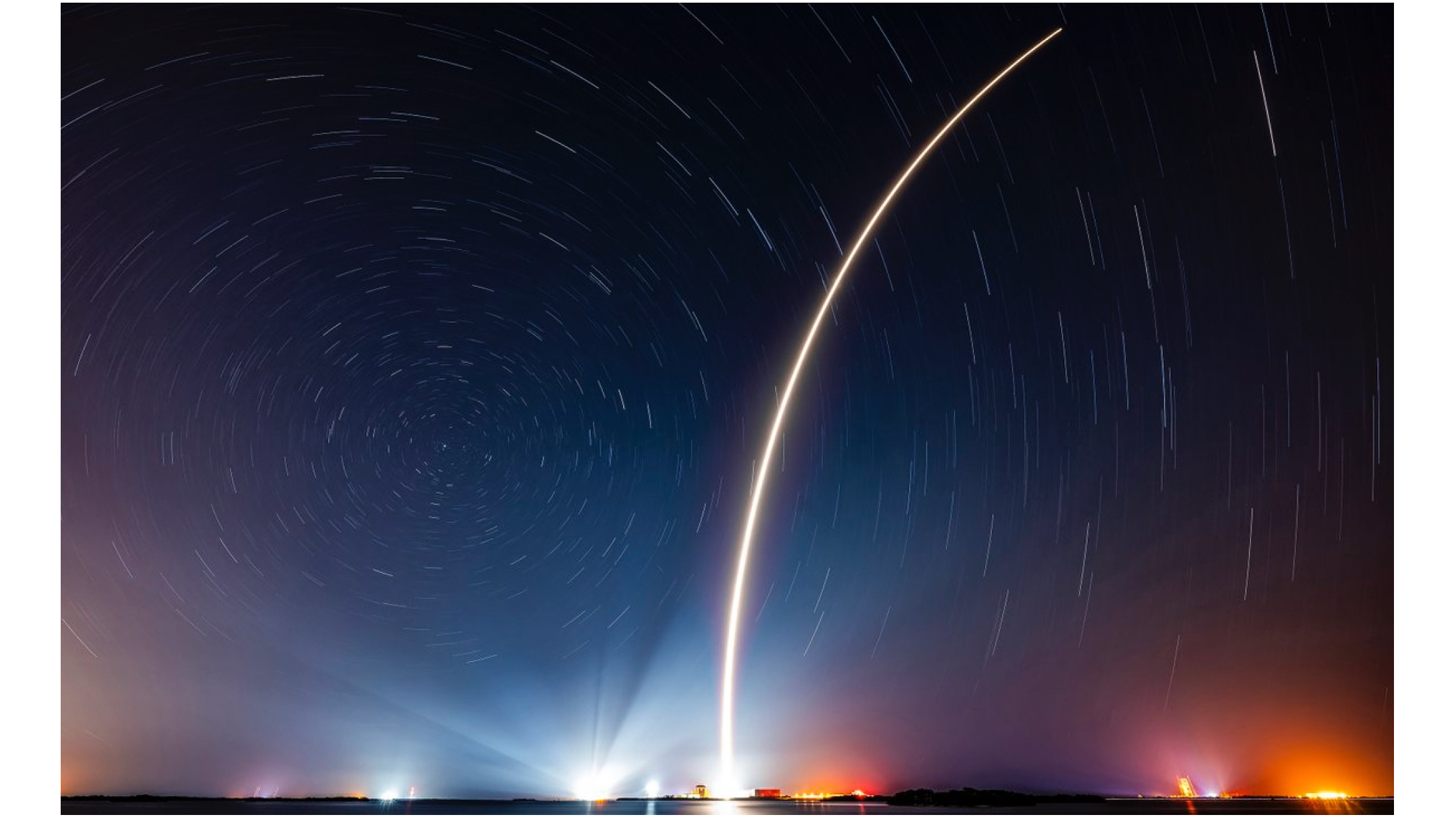 Long-exposure photo of SpaceX's 250th dedicated Starlink launch, which took place from Florida's Cape Canaveral Space Force Station on April 27, 2025.