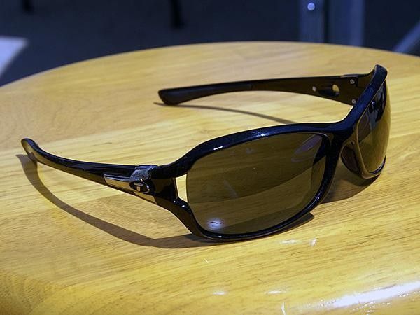 Tifosi showed off a couple of new models, including this stylish bit that doesn't even have a name yet. Got any ideas?