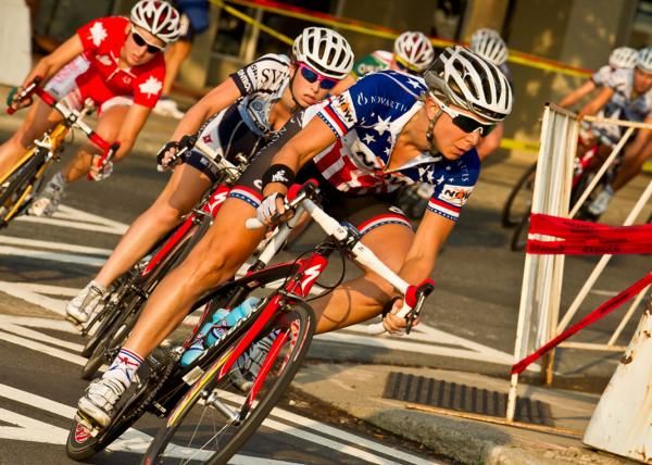 Robin Farina setting the pace at 2011 Presbyterian Women's Crit.