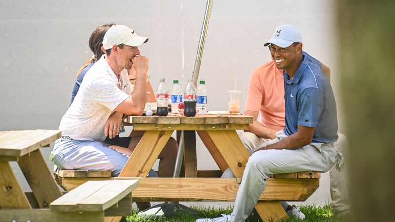 Rory McIlroy Gives Update On Tiger Woods