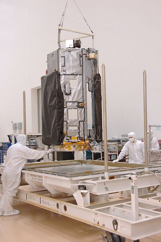 Orbiting Carbon Observatory-2 Prepared for Shipment