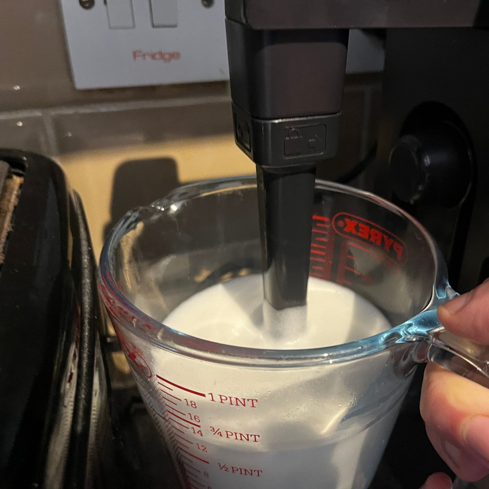 Making milk foam with the Ninja Prestige DualBrew System