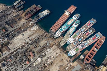 Cruise ships being recycled