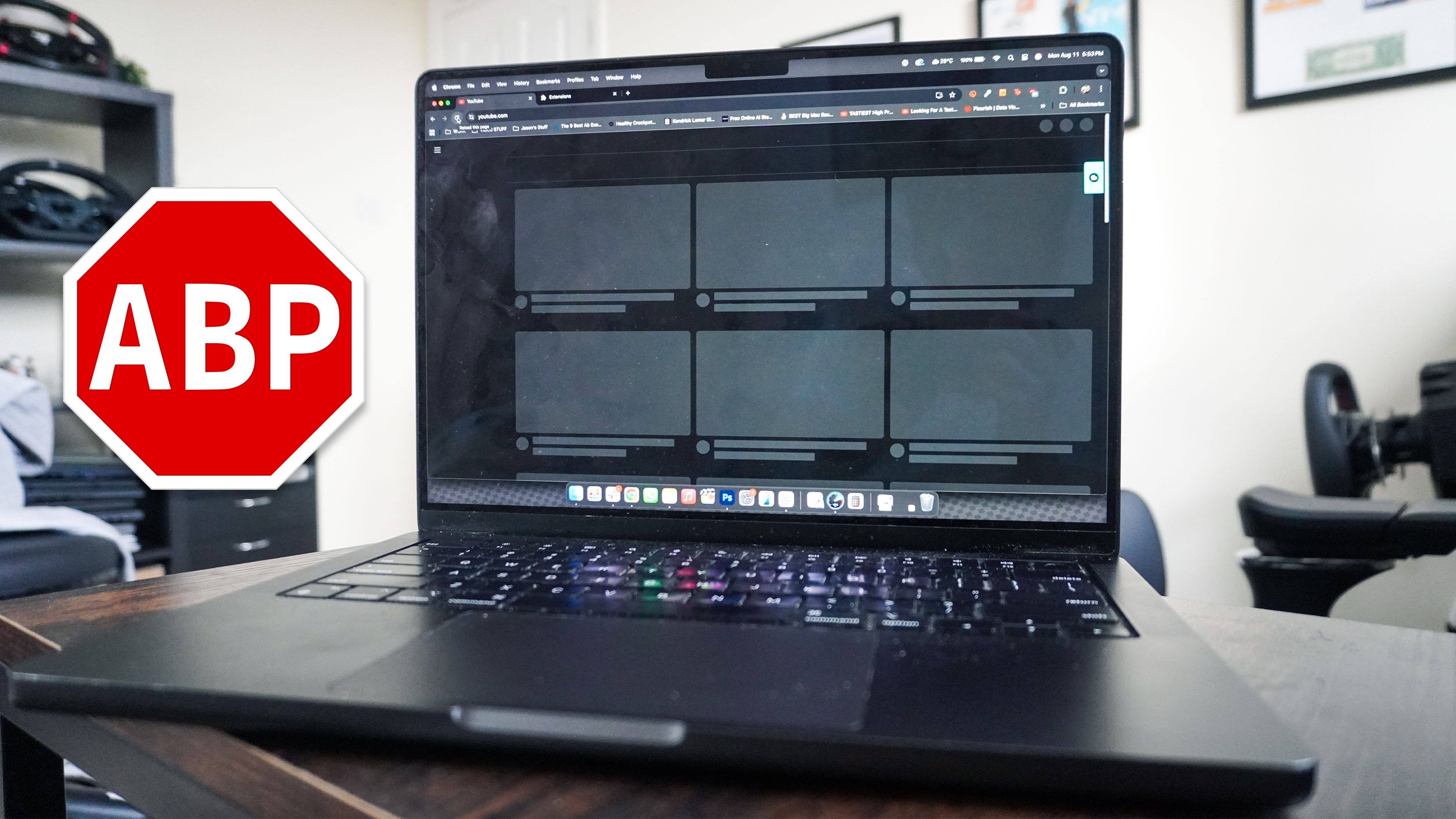 YouTube blocks AdBlock Plus
