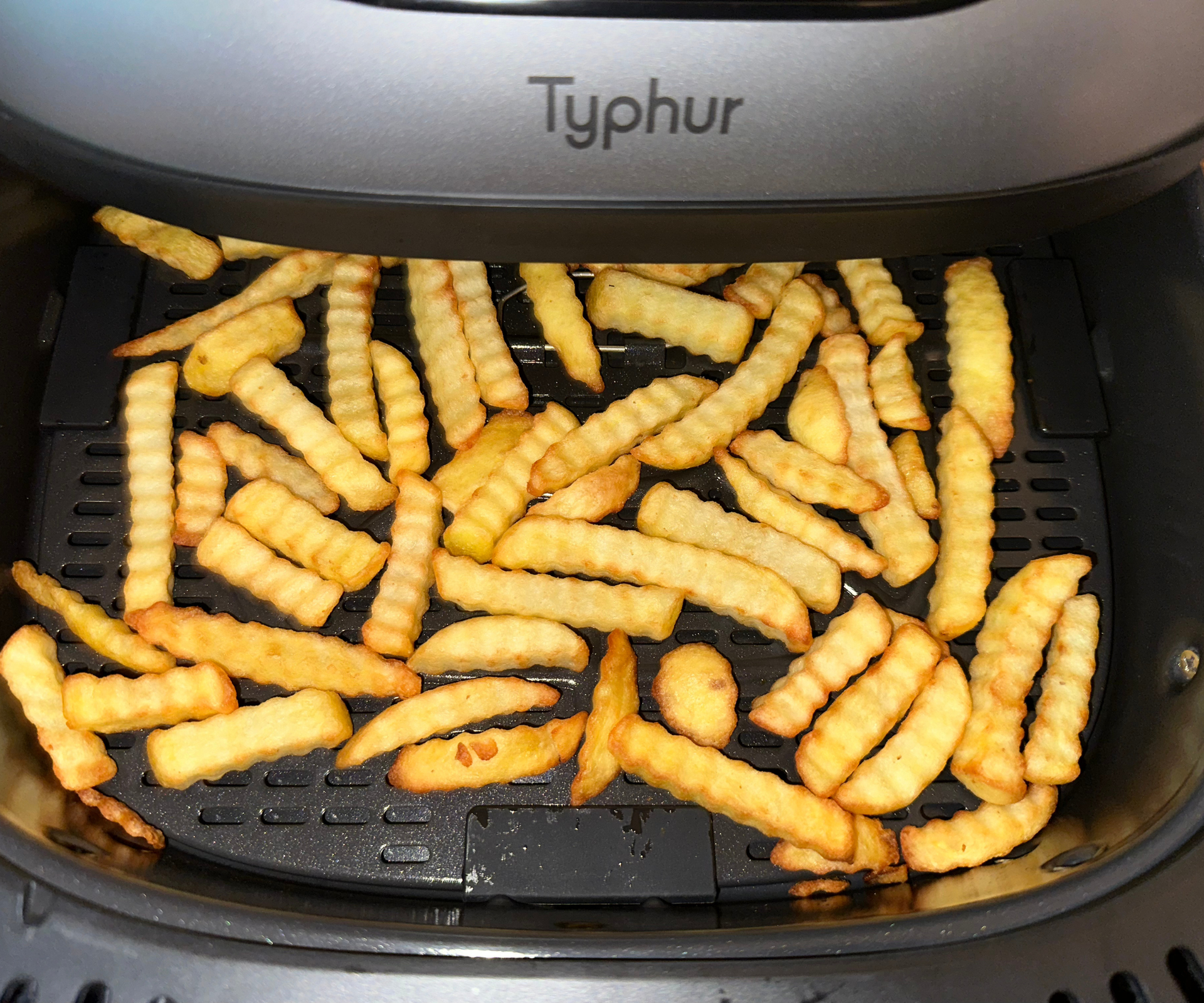 Crinkle cut fries in the Typhur Dome air fryer