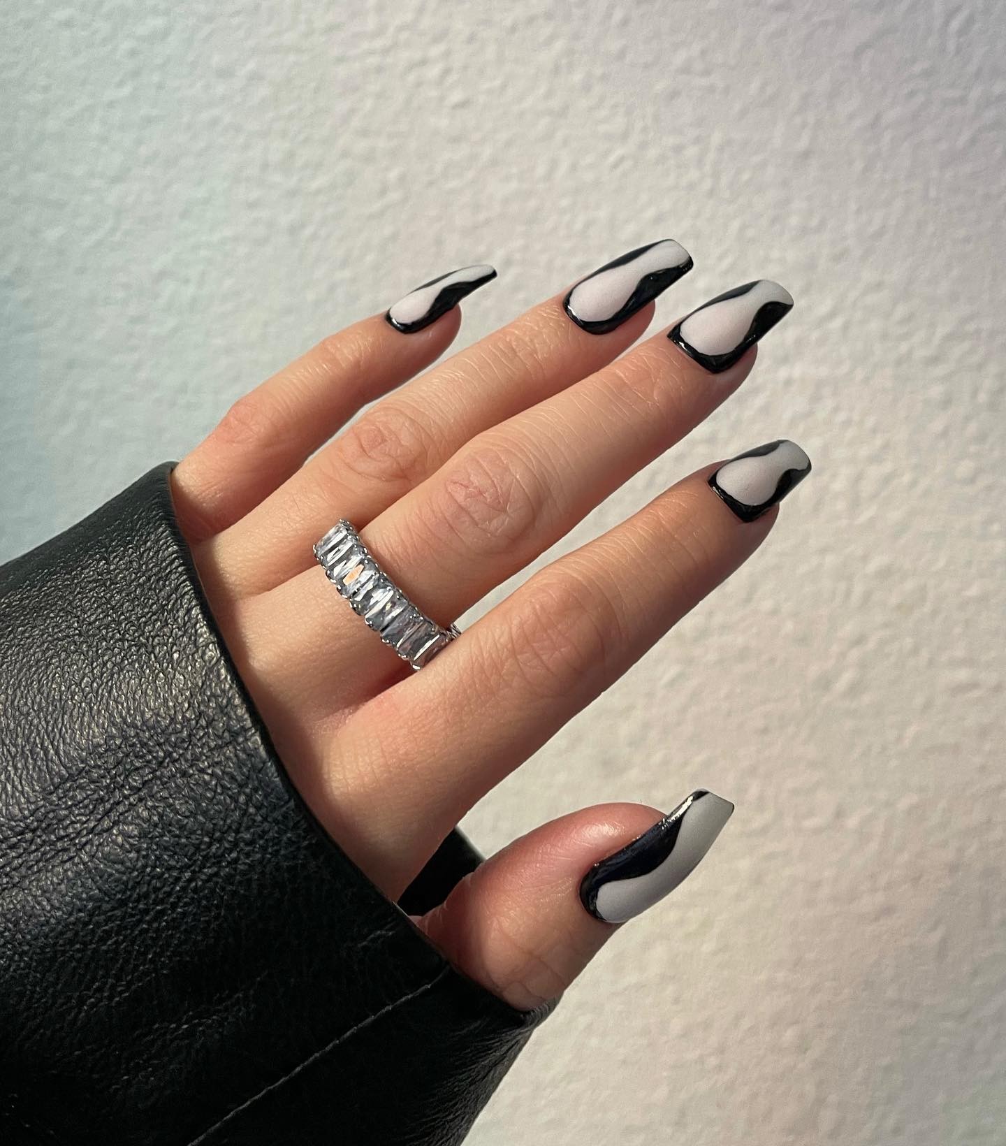 Press-on nails inspired by Euphoria.