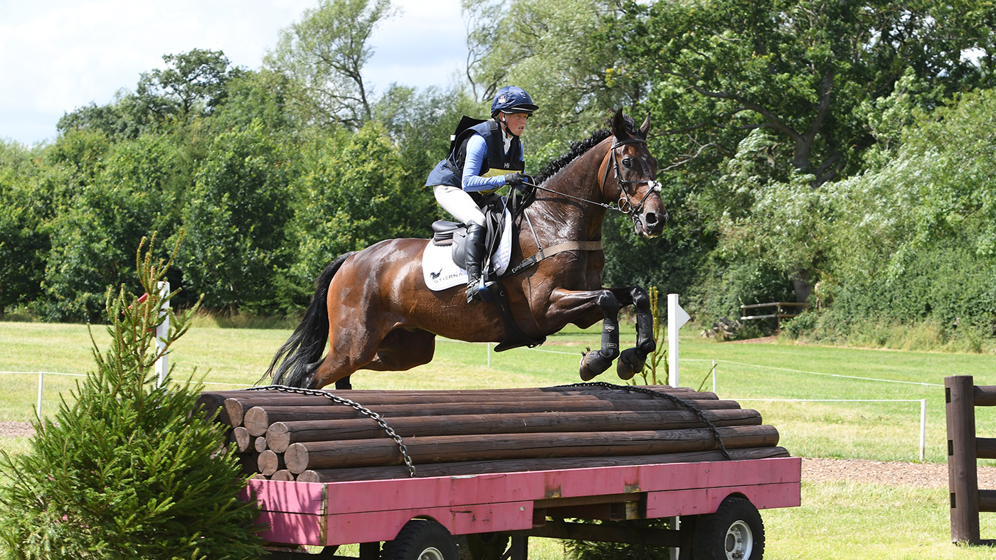 Ros Canter riding Allstar B