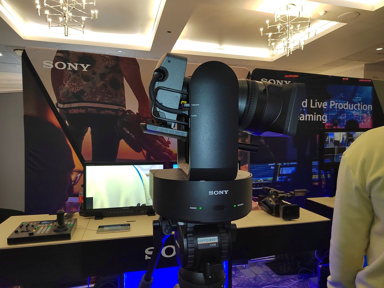 Sony FR7