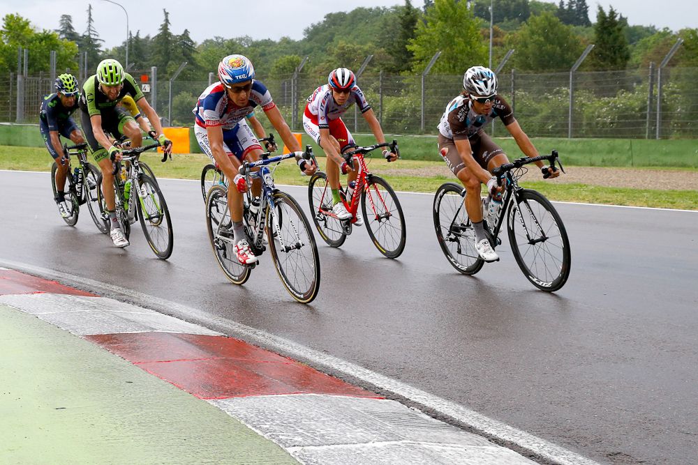 The breakaway negotiates the F1 track in Imola.