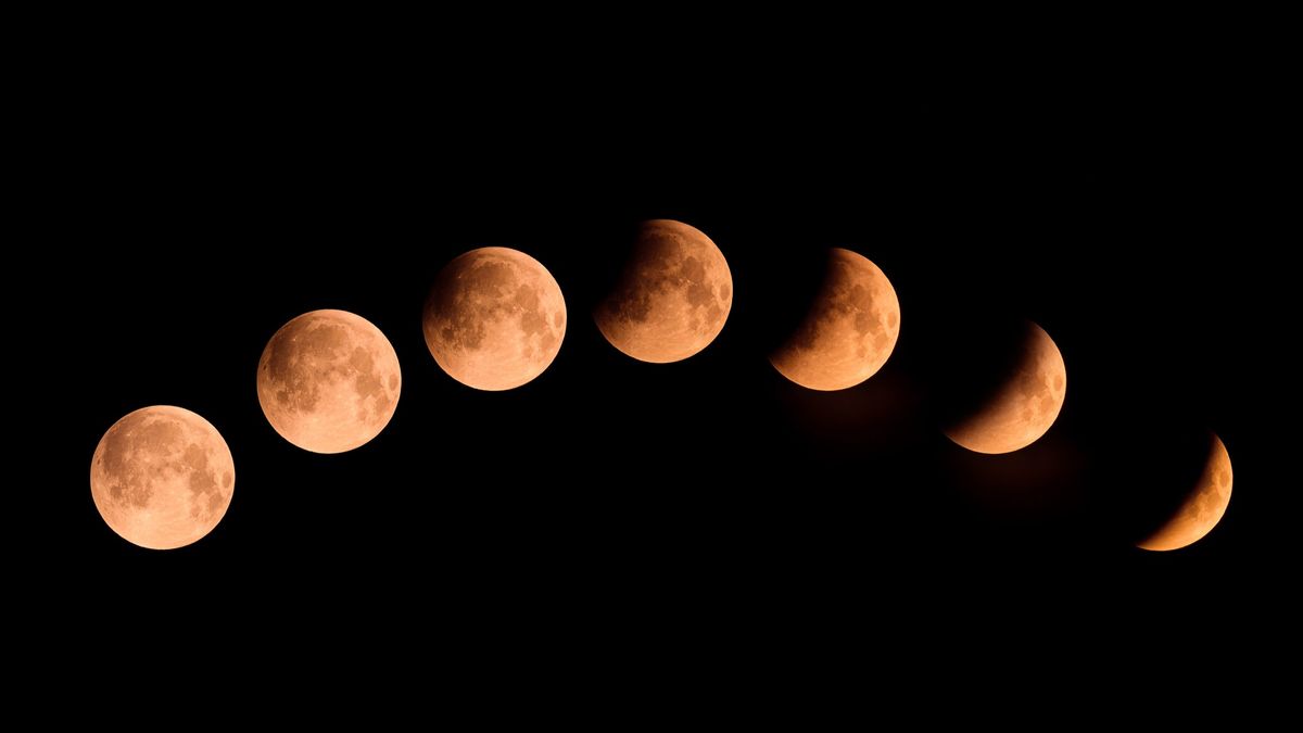 Don't miss the lunar eclipse at the Harvest Moon Supermoon on September 17. What to expect