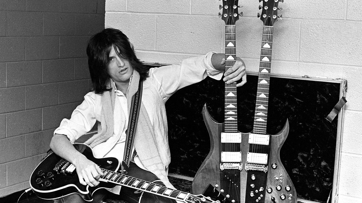 Joe Perry with a Gibson guitar and a B.C.Rich doubleneck backstage at the Boston Garden on November 27, 1978 in Boston, Massachusetts. 