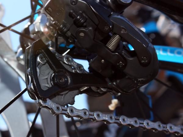 UK-sourced pulleys from Ultimate Ceramic Bearings are fitted to the Sky team's Shimano Dura-Ace Di2 rear derailleurs.