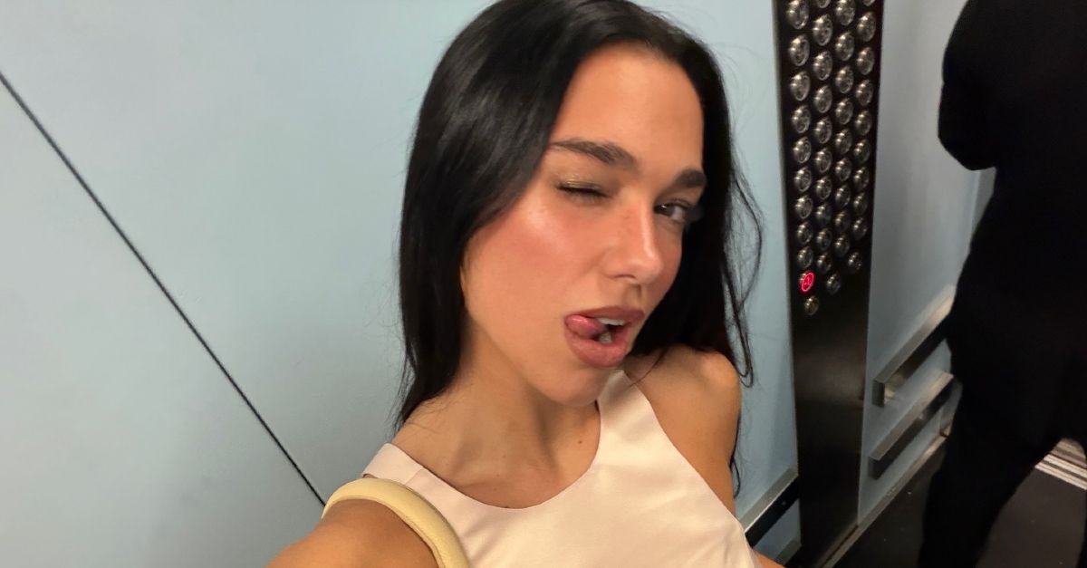 Dua Lipa Swears By These Beauty Editor–Approved Staples for Easy, Everyday Makeup