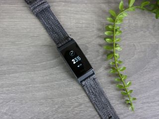 Fitbit Charge 3