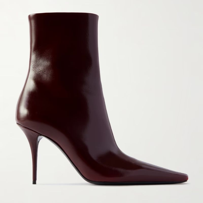 Naomi Watts&#039; Saint Laurent boots in burgundy