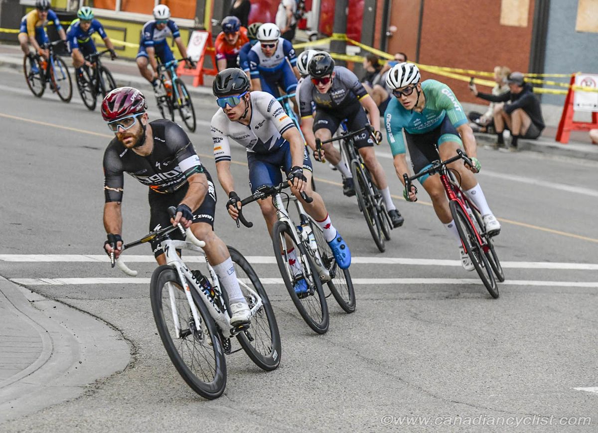 Cowan leads Foley and Morris