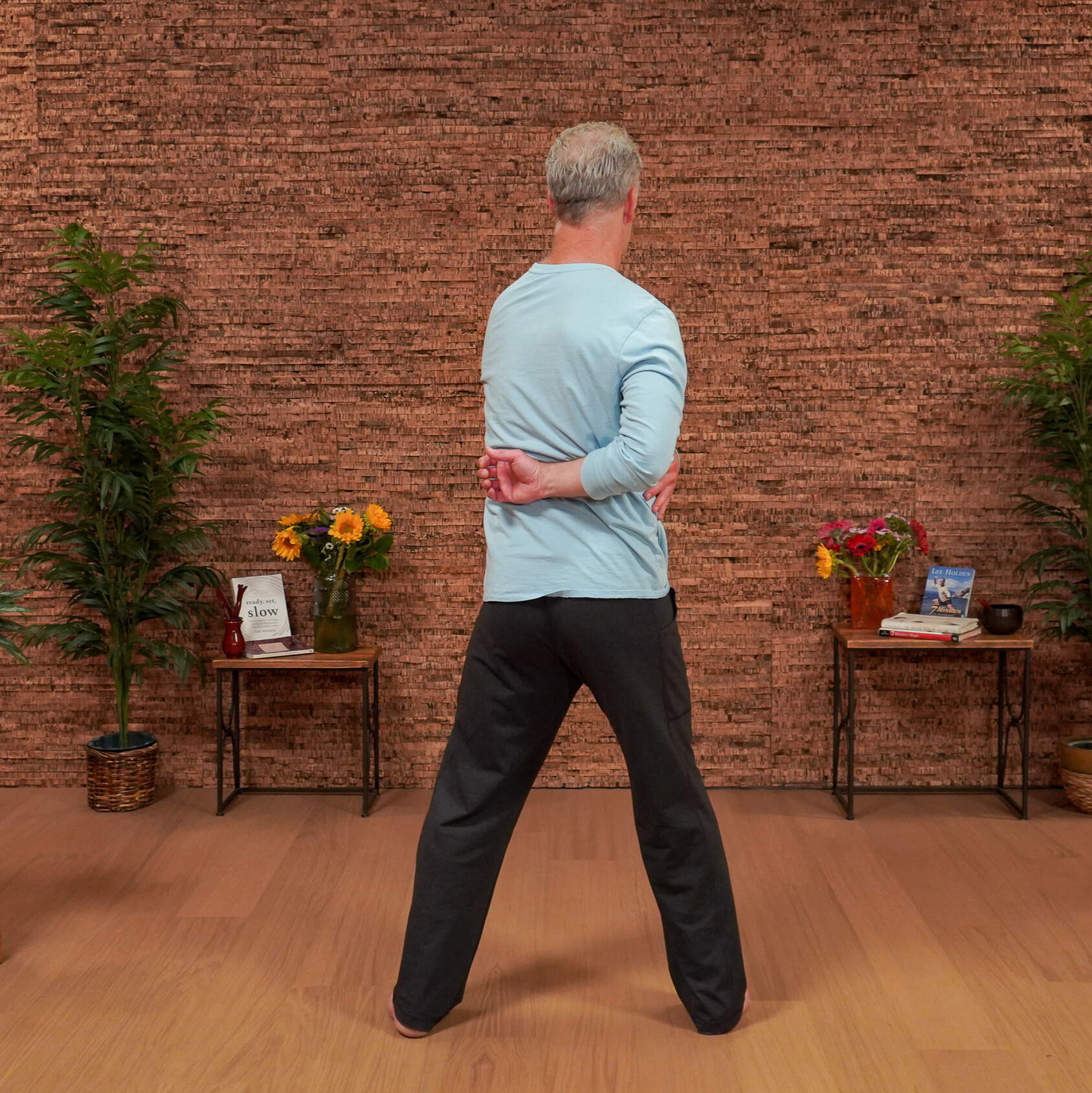 Man demonstrating Qigong movements