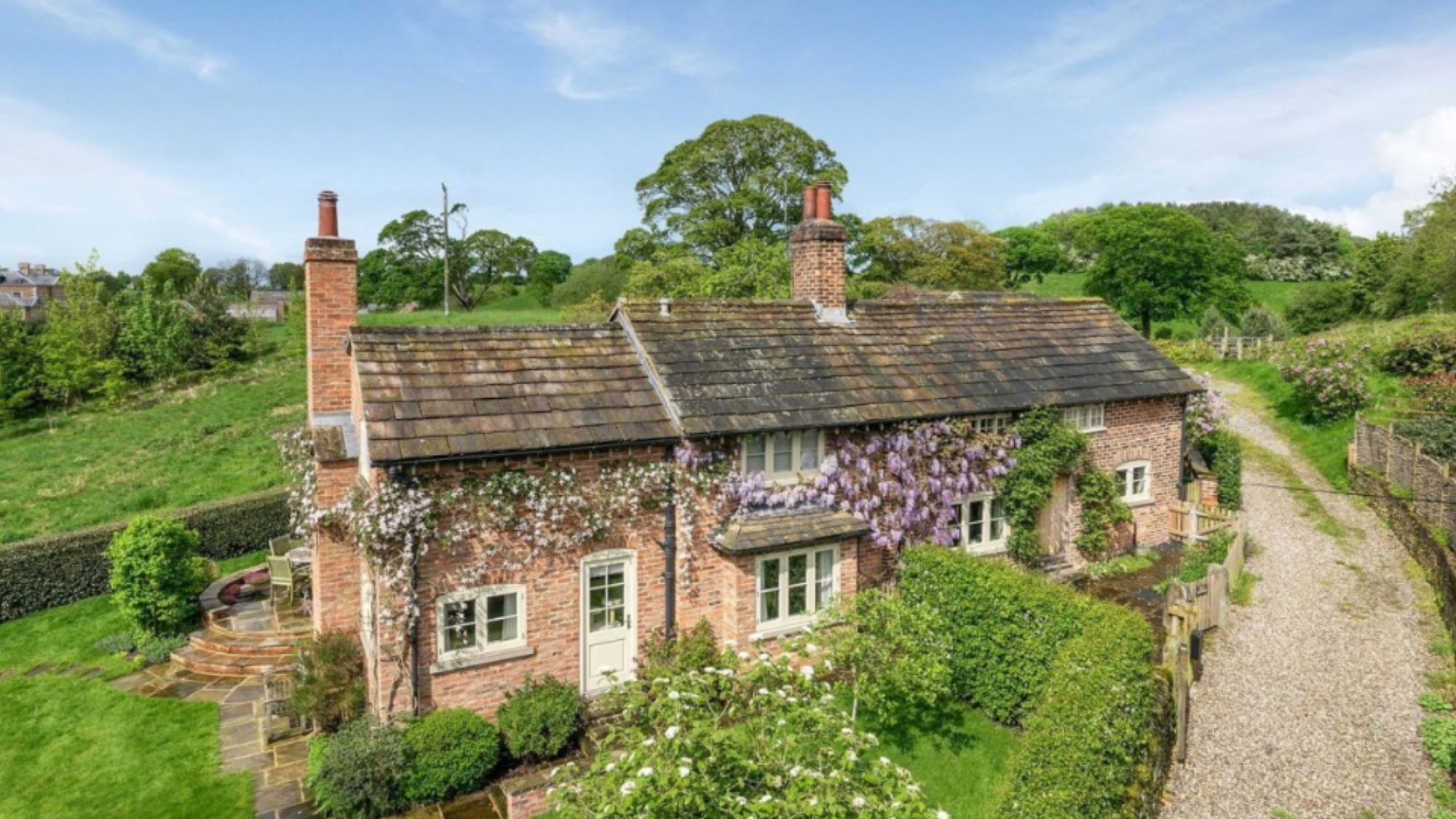 Lily Cottage