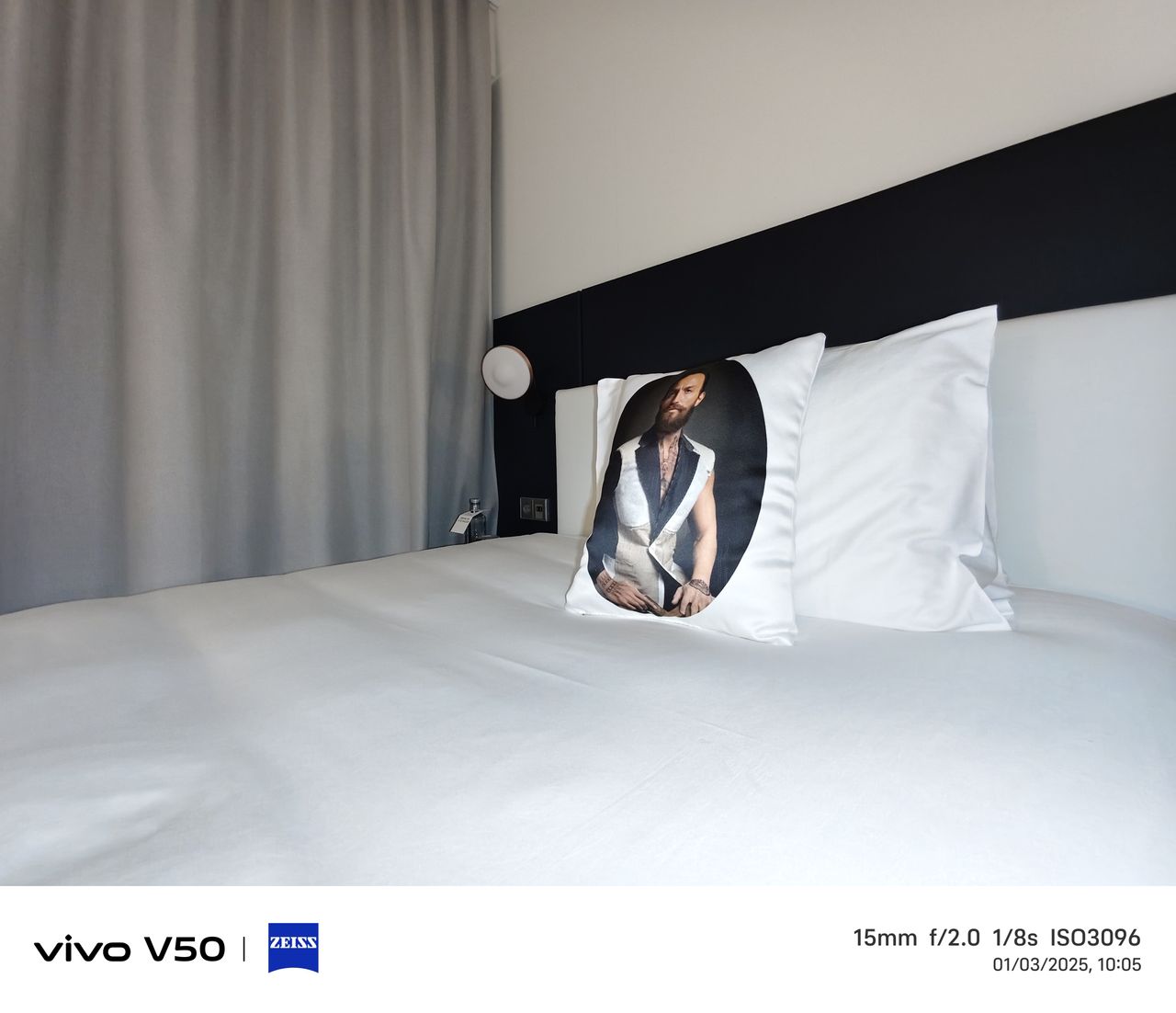 A photo taken on the Vivo V50