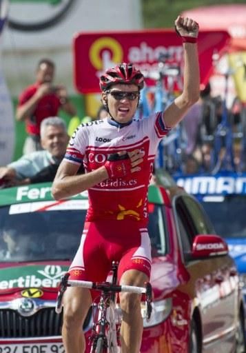 Rein Taaramae (Cofidis) dropped his breakaway companions and soloed to victory in stage 14 of the Vuelta.